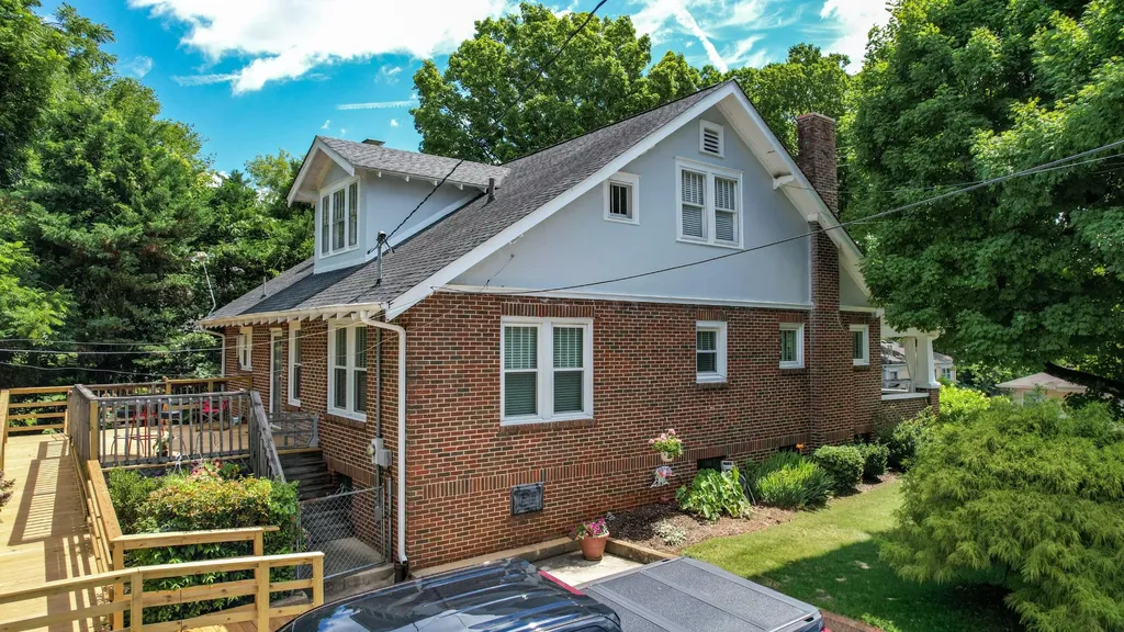 431 Highland Avenue, NW Cleveland TN 37311