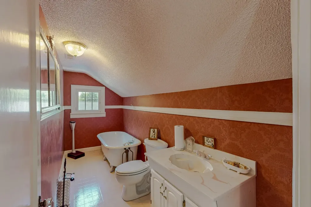 431 Highland Avenue, NW Cleveland TN 37311