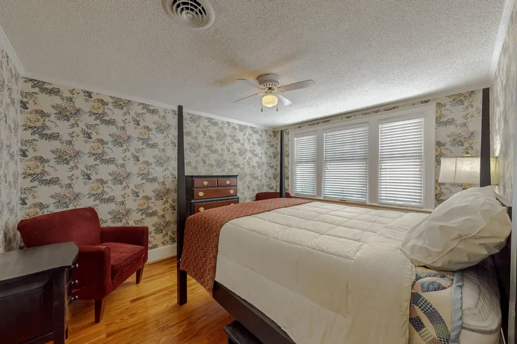 431 Highland Avenue, NW Cleveland TN 37311