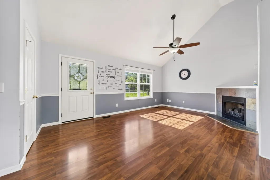 1009 Madalyn Way Portland TN 37148