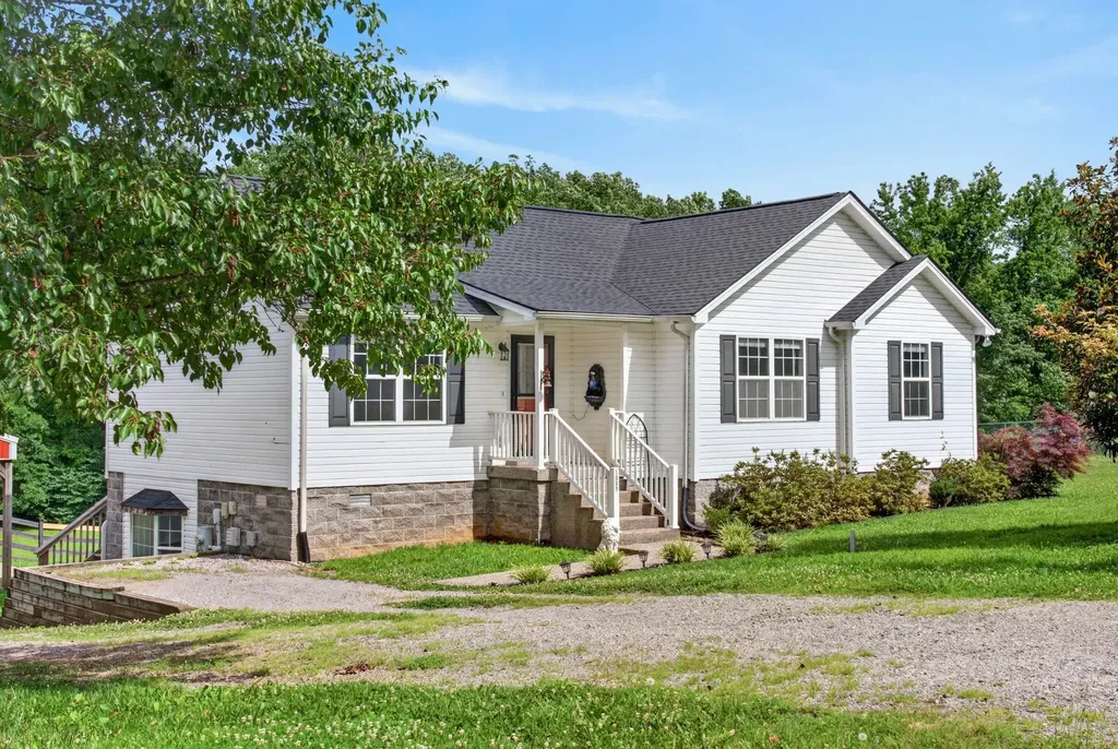 1009 Madalyn Way Portland TN 37148