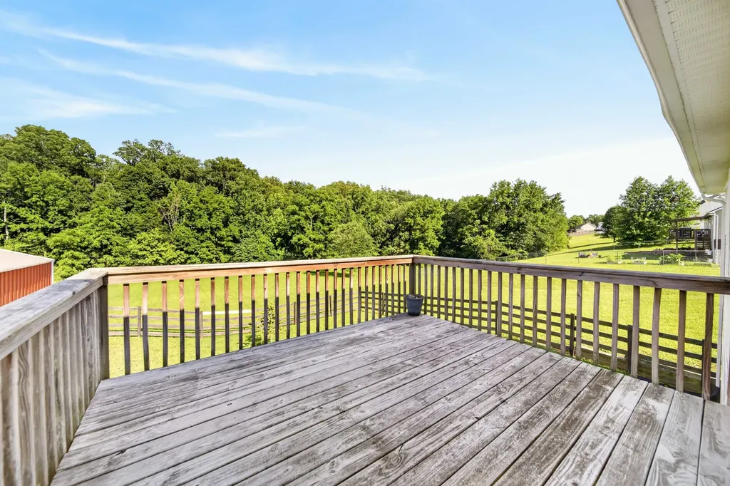 1009 Madalyn Way Portland TN 37148