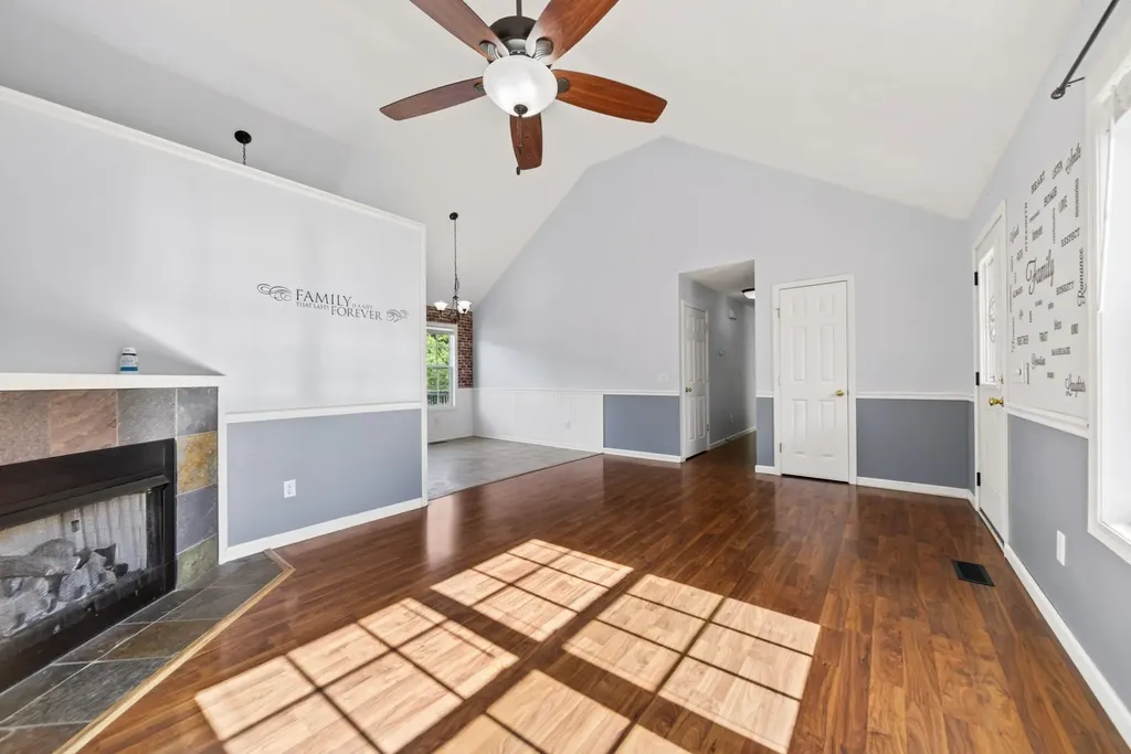 1009 Madalyn Way Portland TN 37148