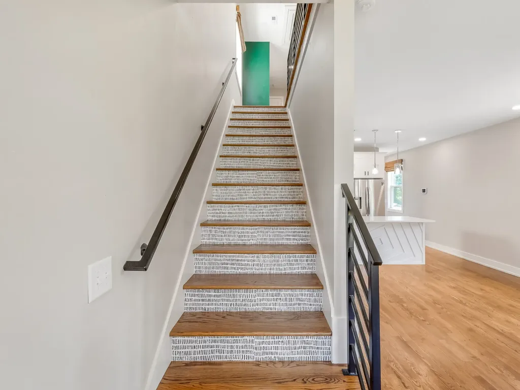 2116 Courtney Avenue Nashville TN 37218
