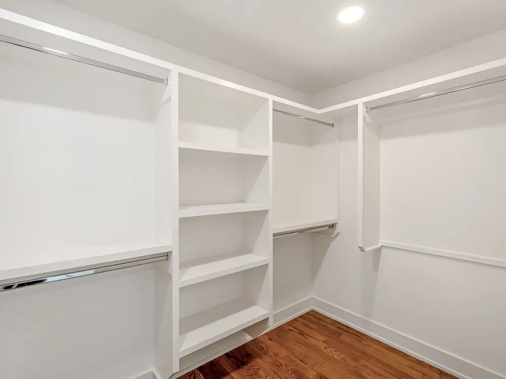 2116 Courtney Avenue Nashville TN 37218