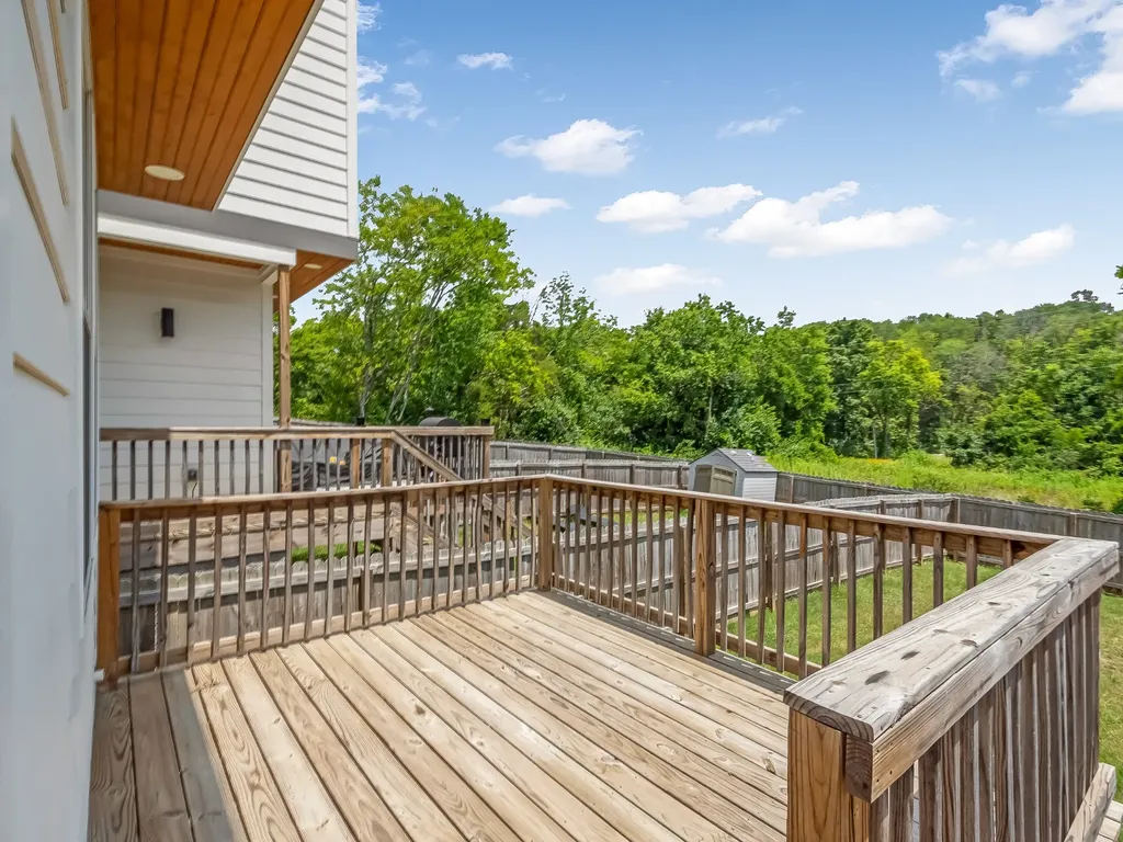 2116 Courtney Avenue Nashville TN 37218