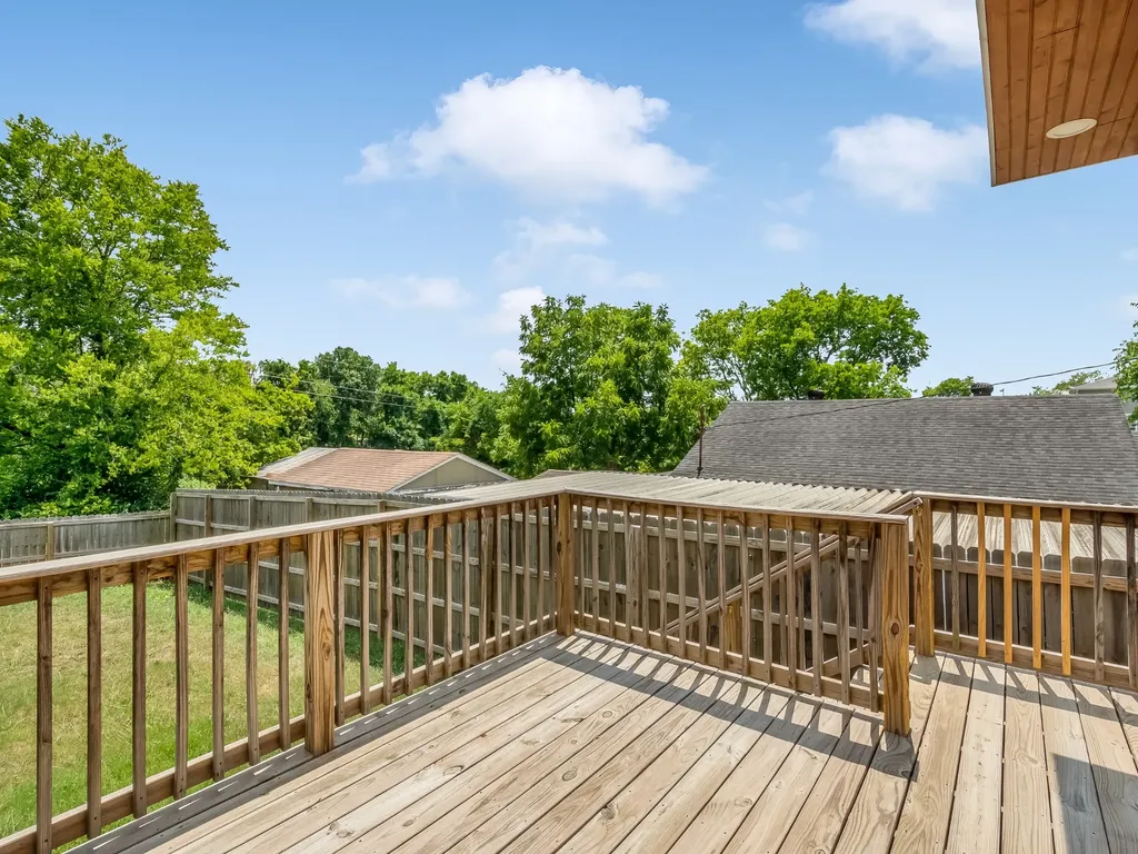 2116 Courtney Avenue Nashville TN 37218