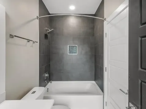 2116 Courtney Avenue Nashville TN 37218