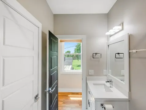 2116 Courtney Avenue Nashville TN 37218