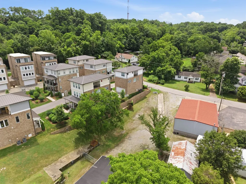 105 Demoss Road Nashville TN 37209
