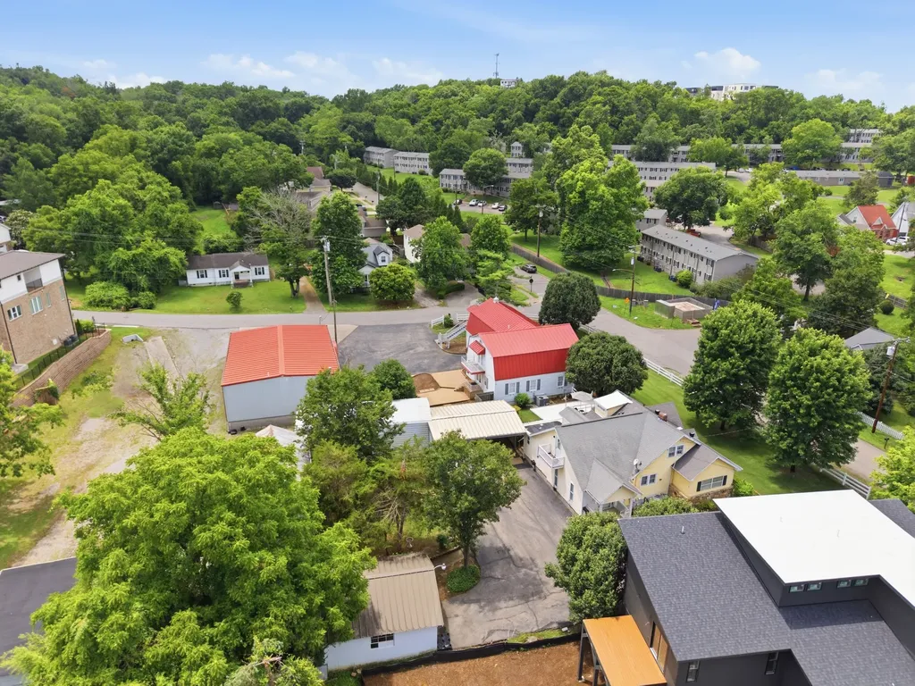 5715A Maudina Avenue Nashville TN 37209