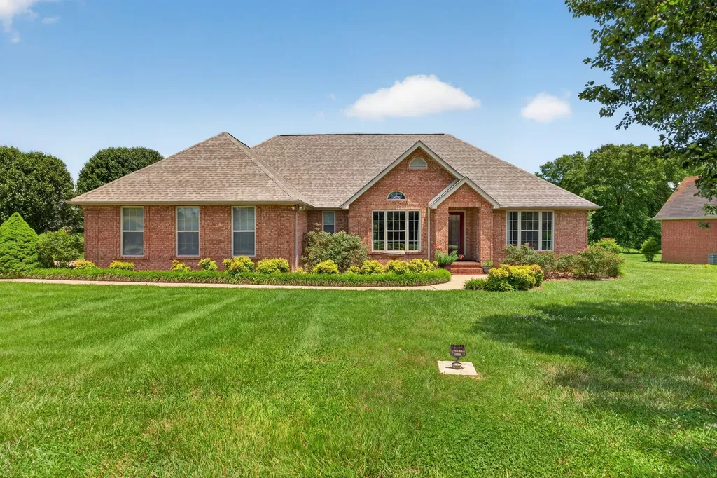 205 Hearthstone Drive Sparta TN 38583
