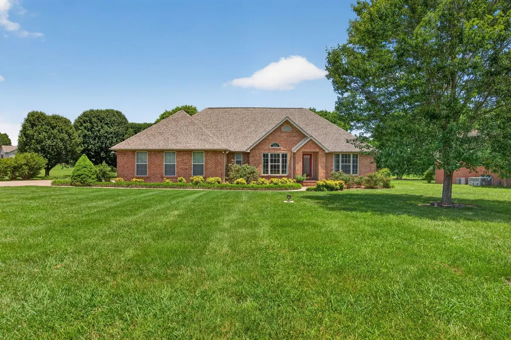 205 Hearthstone Drive Sparta TN 38583