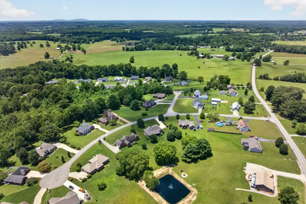 205 Hearthstone Drive Sparta TN 38583