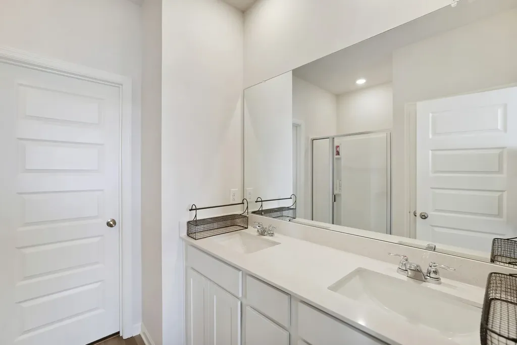 1653 Manuka Lane Columbia TN 38401