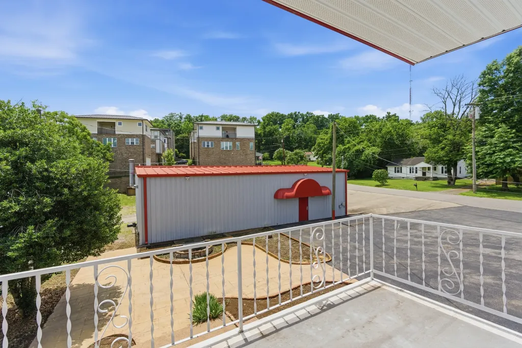 5717 Maudina Avenue Nashville TN 37209