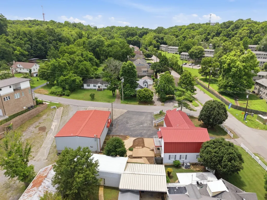 5717 Maudina Avenue Nashville TN 37209