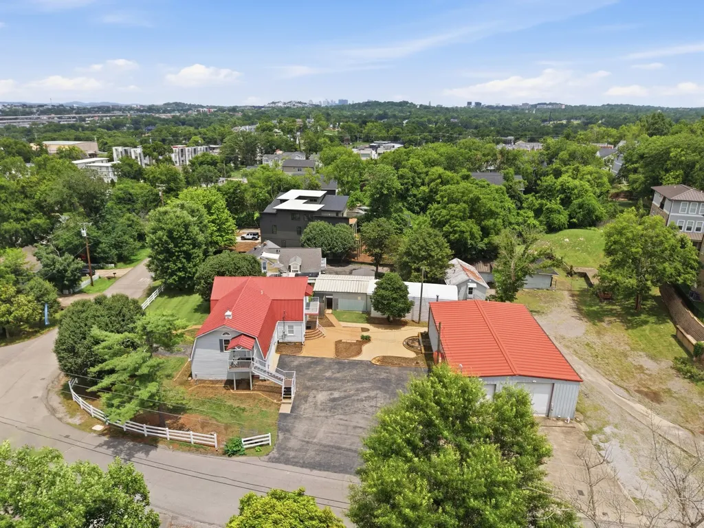 5717 Maudina Avenue Nashville TN 37209