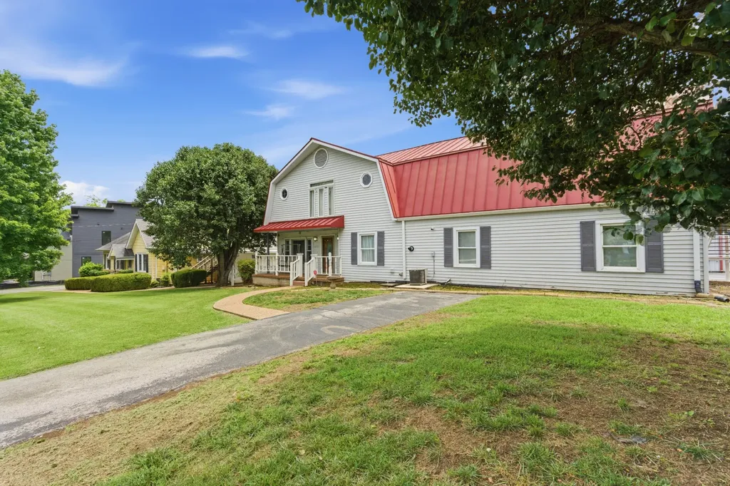 5717 Maudina Avenue Nashville TN 37209