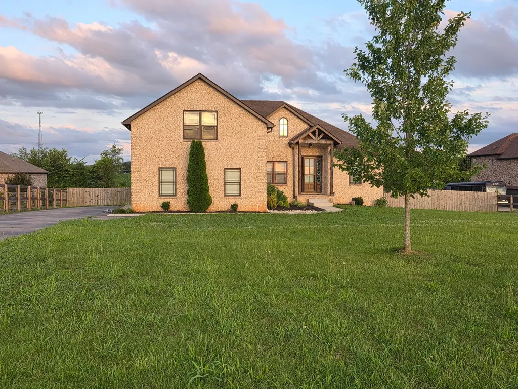 645 Jackson Road Portland TN 37148