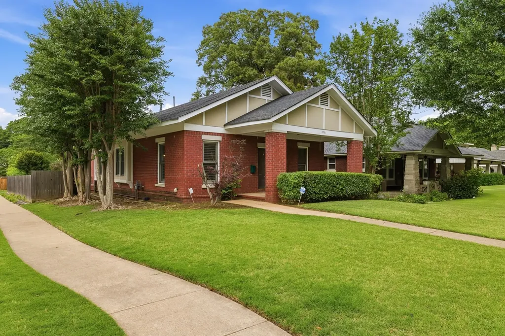1716 Carruthers Place Memphis TN 38112