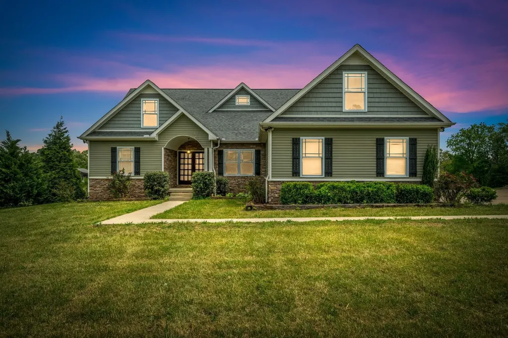 2661 Spencer Mill Road Bon Aqua TN 37025