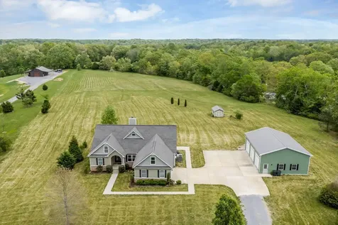 2661 Spencer Mill Road Bon Aqua TN 37025
