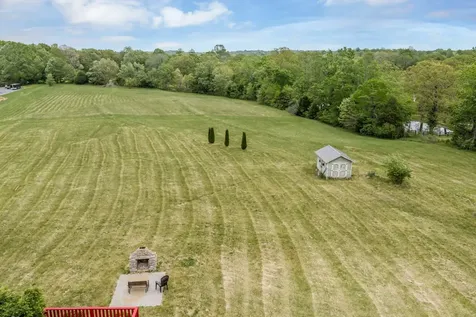 2661 Spencer Mill Road Bon Aqua TN 37025