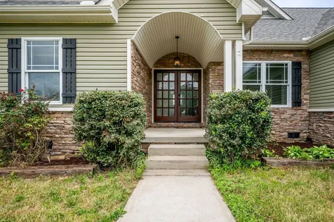 2661 Spencer Mill Road Bon Aqua TN 37025