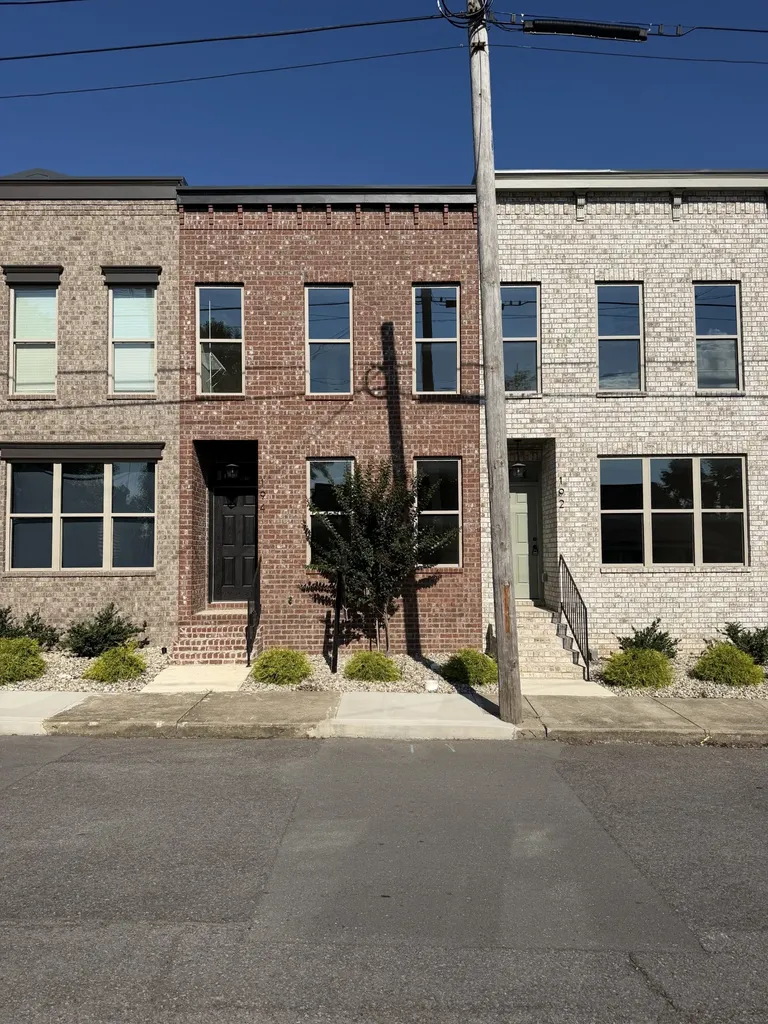 1001 Cheatham Street Springfield TN 37172