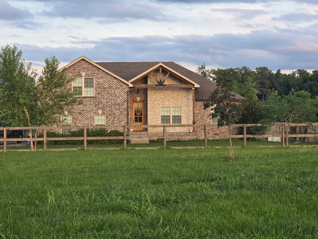 639 Jackson Road Portland TN 37148