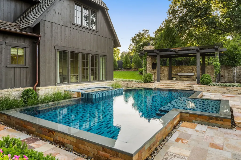1801 Laurel Ridge Drive Nashville TN 37215