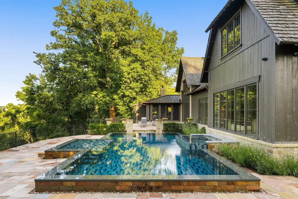 1801 Laurel Ridge Drive Nashville TN 37215