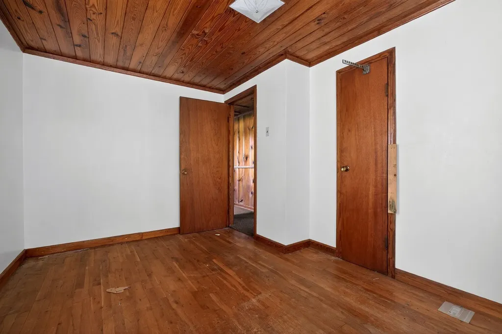 389 Lowery Road Smithville TN 37166