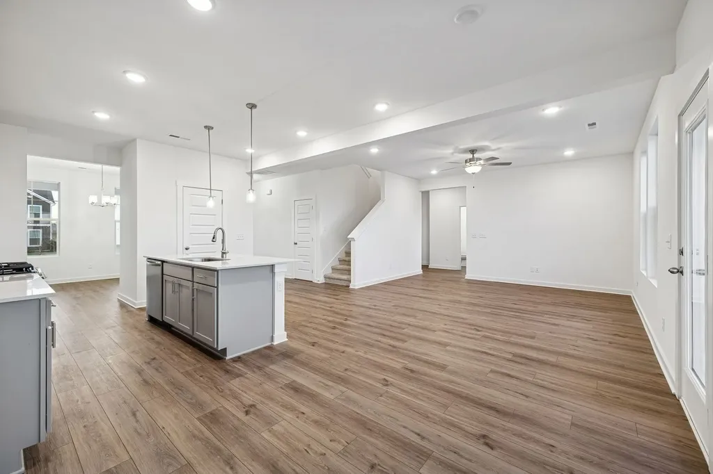 8216 Netterfield Drive White House TN 37188