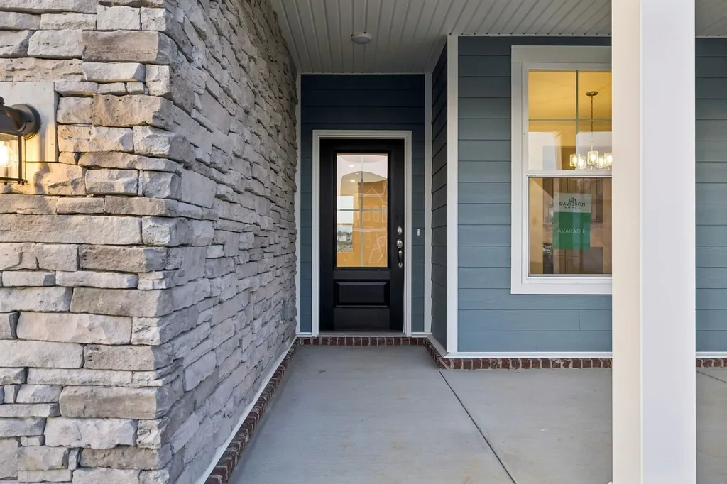 8216 Netterfield Drive White House TN 37188