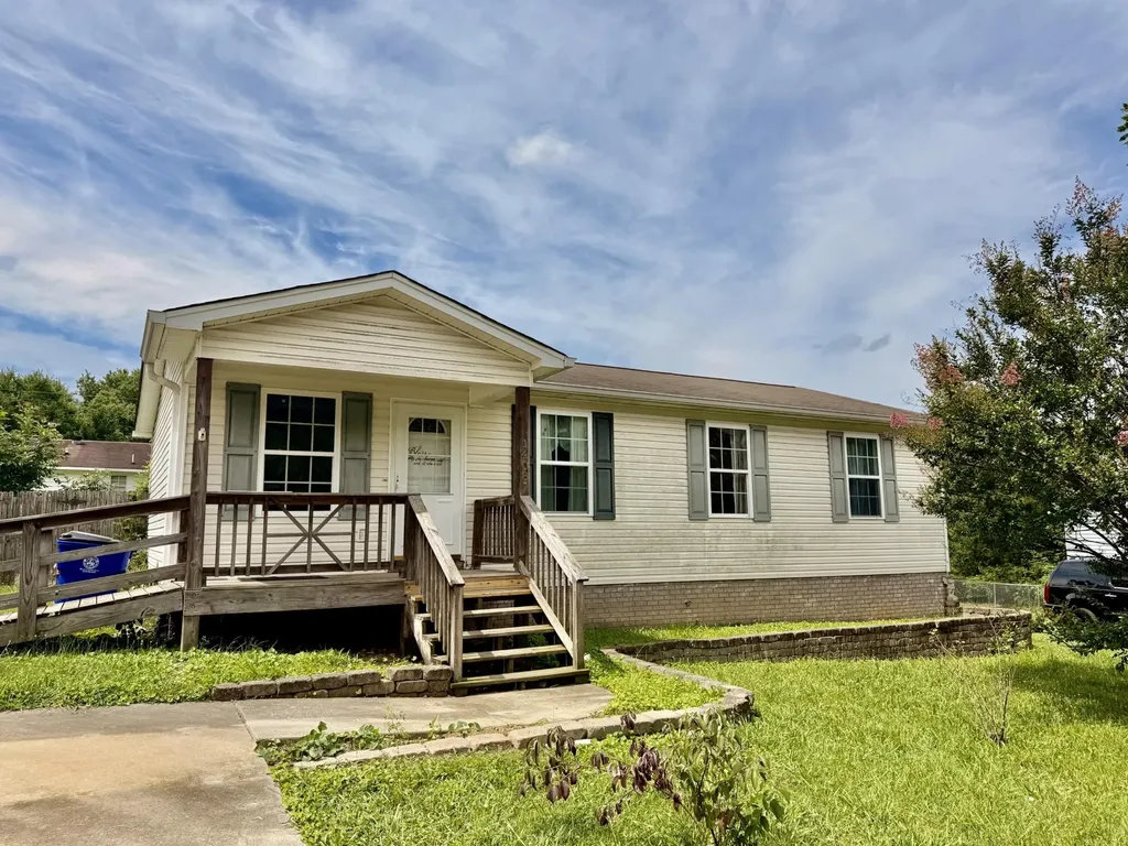 Cleveland TN, 1408 Sellers Avenue SE