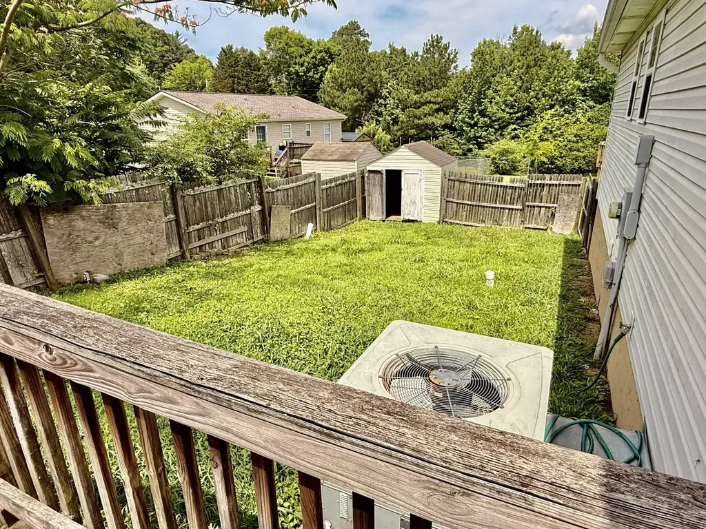 1408 Sellers Avenue, SE Cleveland TN 37311