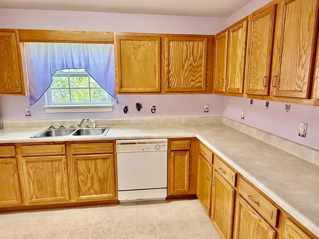 1408 Sellers Avenue, SE Cleveland TN 37311