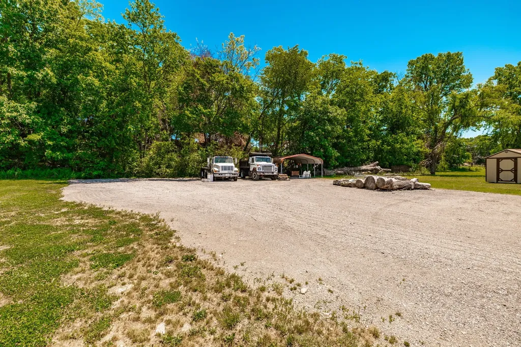 1506 Rock Springs Road Bethpage TN 37022