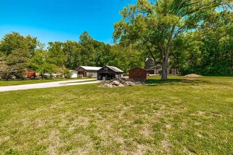 1506 Rock Springs Road Bethpage TN 37022