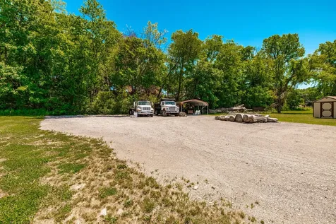 1506 Rock Springs Road Bethpage TN 37022