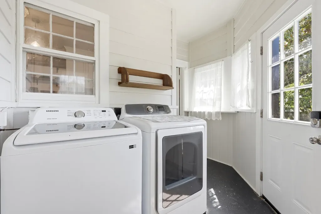 310 N Hume Avenue Gallatin TN 37066