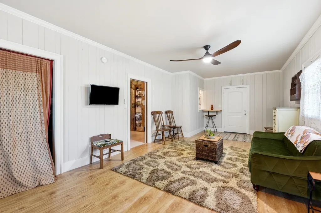 310 N Hume Avenue Gallatin TN 37066