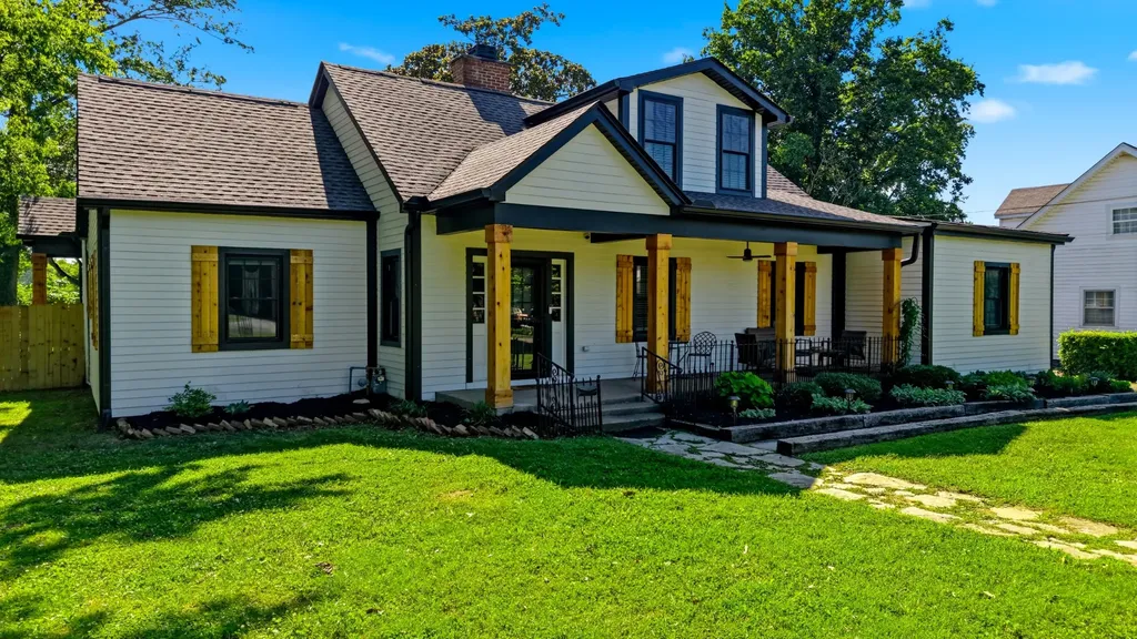 310 N Hume Avenue Gallatin TN 37066
