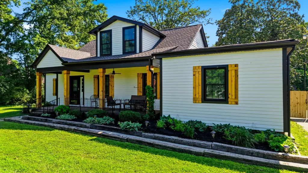 310 N Hume Avenue Gallatin TN 37066