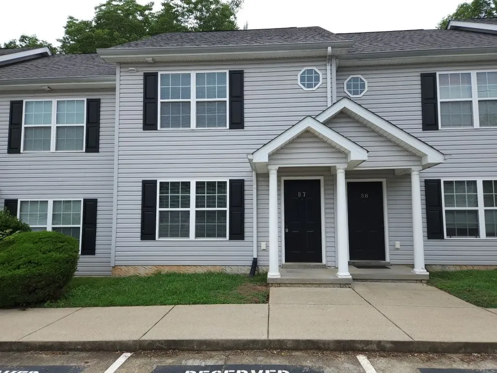 Murfreesboro TN, 705 Crestland Avenue, Unit B7