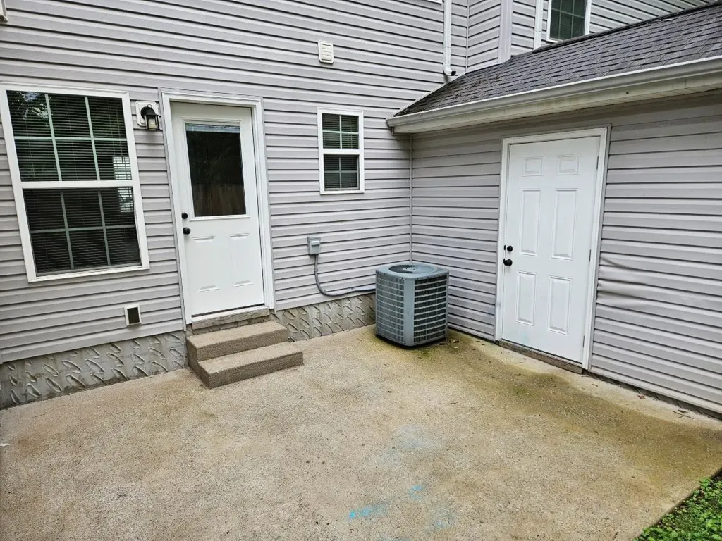 705 Crestland Avenue Murfreesboro TN 37130