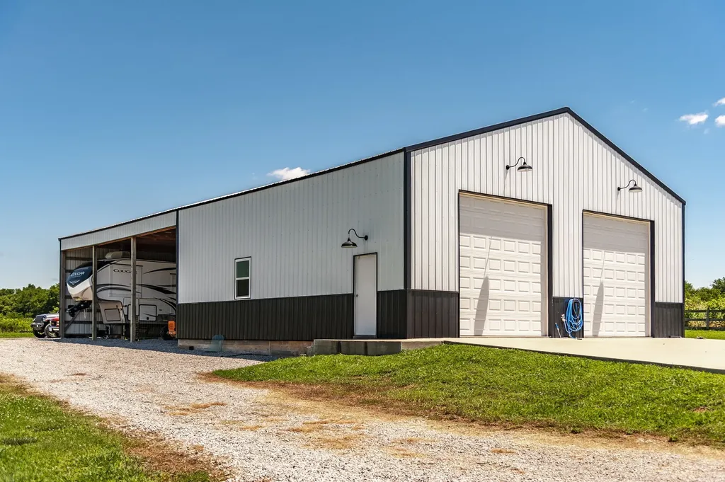 1322 Barry Lane Gallatin TN 37066