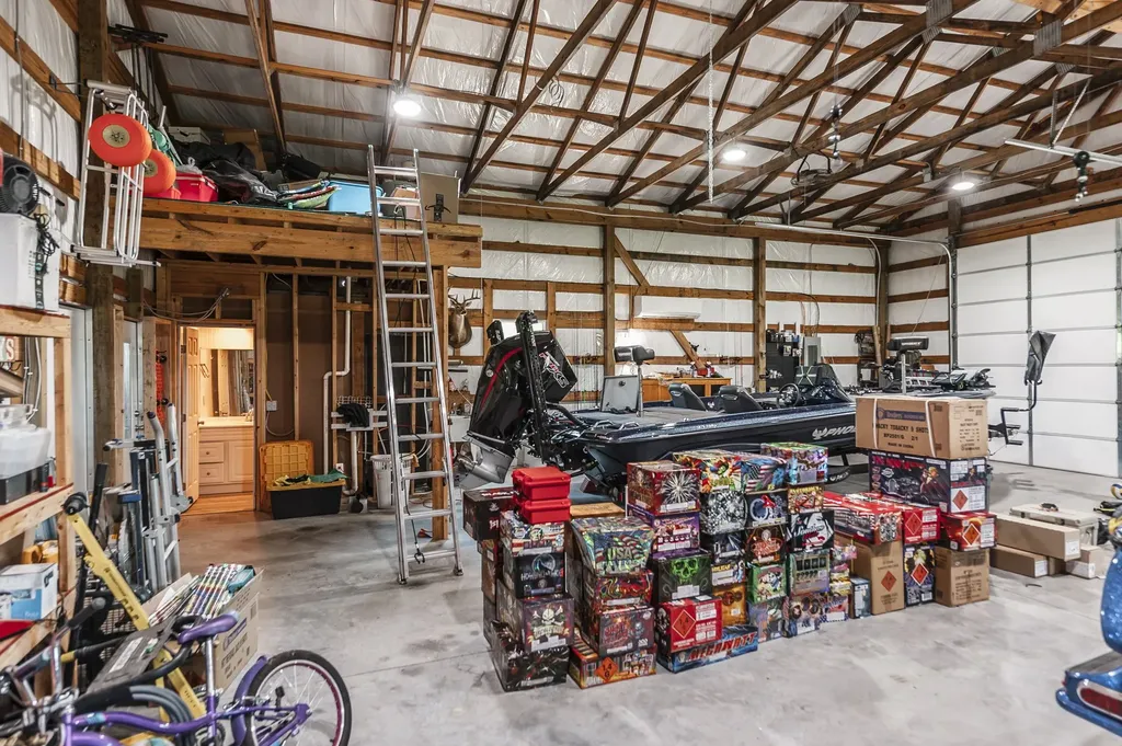 1322 Barry Lane Gallatin TN 37066